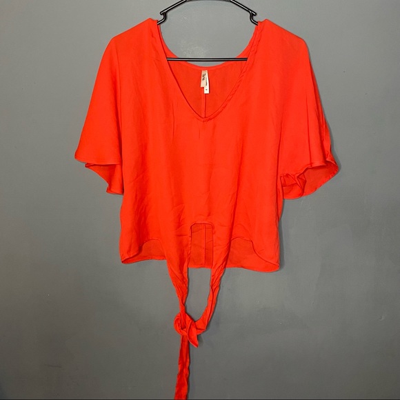 Truth NYC Tops - Truth NYC boxy tie front blouse